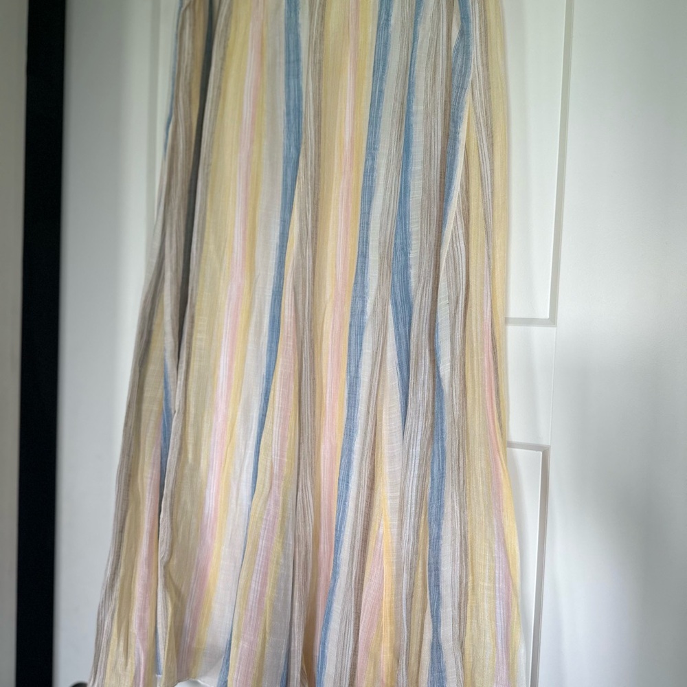 New Directions Blue Cream Flowy Maxi Skirt